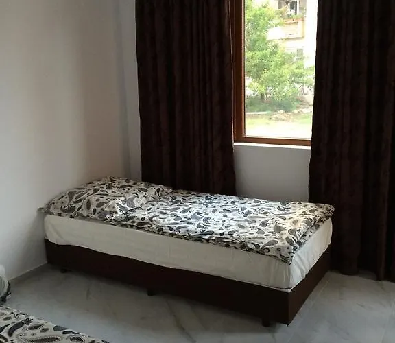 Holidays * סנדנסקי