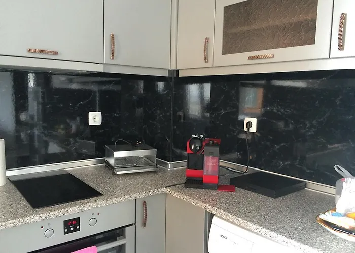 Holidays アパート サンダンスキ